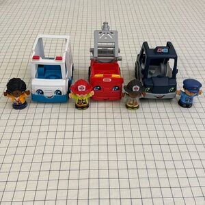 Fisher- Price Little People first responders set.